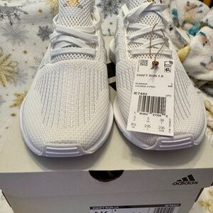 Adidas Woman’s Swift Run 1.0
